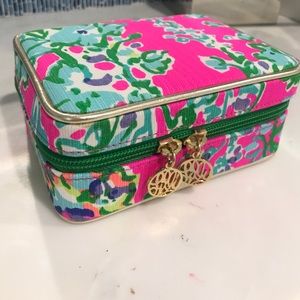 Lilly Pulitzer travel jewelry case